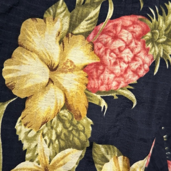 Vintage Tommy Bahama Mens Floral Swim Trunks Size XL Nylon Board Shorts Mesh - Picture 2 of 9